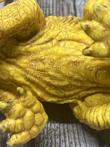 SCHLEICH Triceratops Dinosaur Prehistoric Figure 2014 D-73527 - Picture 8 of 8