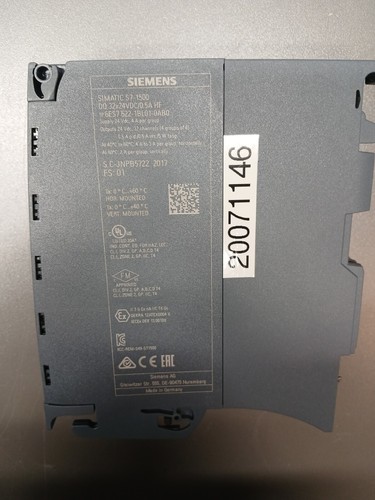 Siemens SIMATIC S7-1500 DO 32x24VDC/0,5A HF 6ES7522-1BL01-0AB0 SPS - Picture 2 of 4