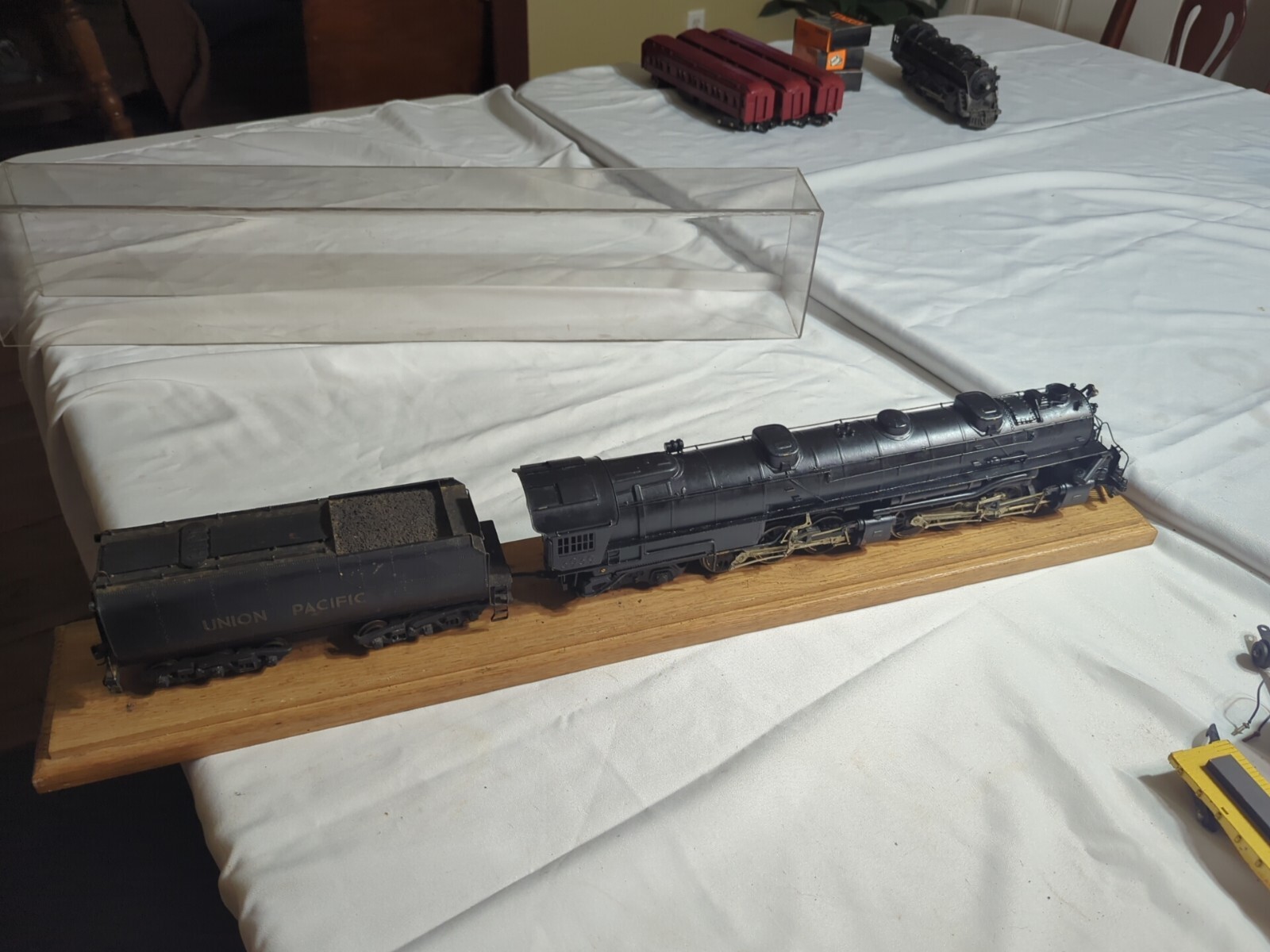 Picture 13 of 24