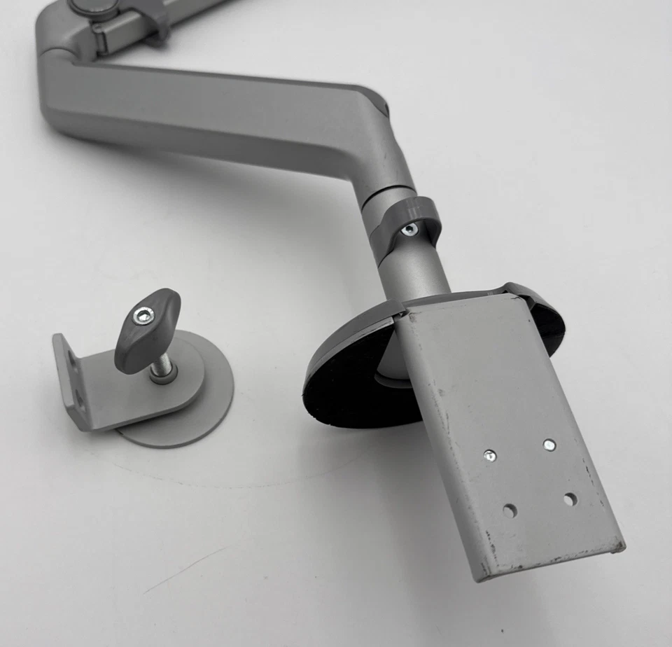 Humanscale M2 Desk Mount Computer Single Monitor Arm - NO VESA Plate / Screws - Image 2 of 4