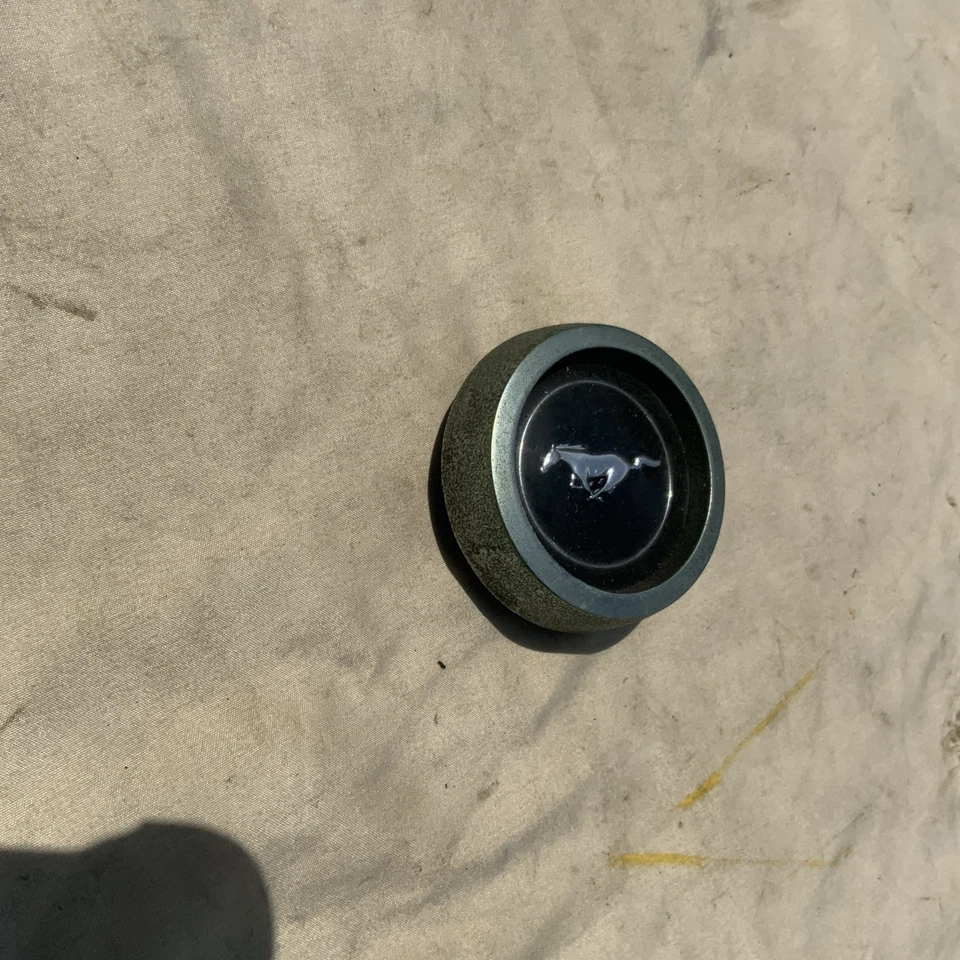 Juego de 1 tapa central de rueda Mag opcional Ford Mustang 1965-1975 2 3/4" Foto 4 de 4