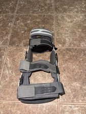 DonJoy OA Nano Knee Brace Sz Medium Right Knee Medial Lightweight Extras