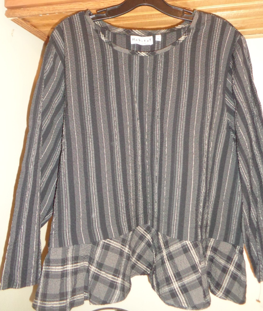 HABITAT BLACK/MULTI STRIPE CRINKLE 3/4 SLEEVE RUFFLED HEM   TOP NWT SZ XL