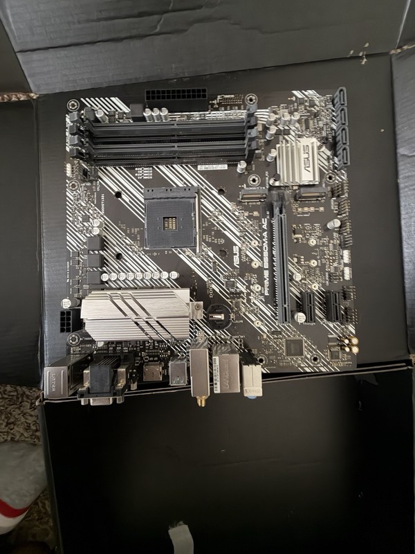 ASUS PRIME B550M-A AC B550 MicroATX AM4 DDR4 WiFi AC 4-DIMM Motherboard