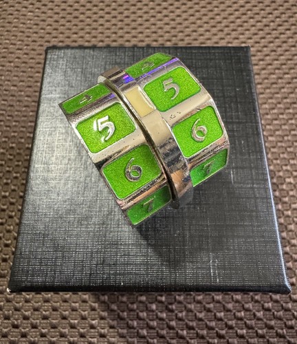 Die Hard Dice V1 LifeLink Magnetic MTG TCG RPG Counter Green Metal Spindown RARE