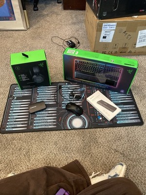 Razor Gaming Bundle Keyboard Mouse Headset & Extras Open Box