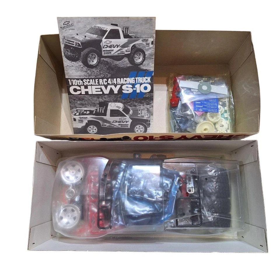 Tamiya 1/10 Chevy S-10 4WD RC Racing Truck Kit Item 58146 Unassembled - Image 2 of 4