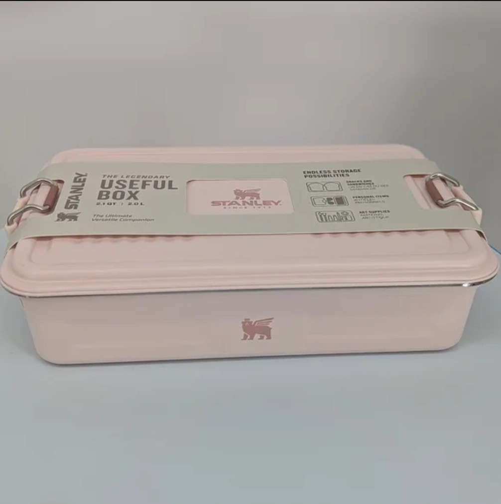 NEW STANLEY Classic Legendary Useful Box 2.11 QT rose quartz pink