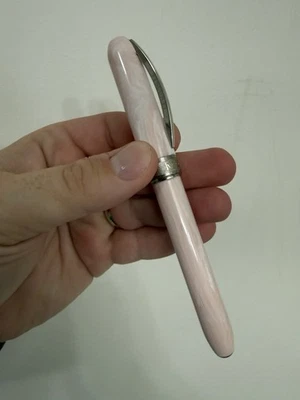 Visconti Michelangelo Fountain Pen - Venus Rose Pink M Medium NIb - Image 1 of 4
