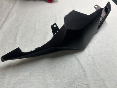 Heckverkleidung rechts 77231- MKY-D500 Honda  CBR 650 R 2021-24 n B1-081.