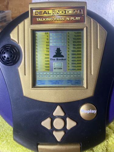 Deal or No Deal Talking Pass ‘N Play Handheld Game - 2007 - Tested And Works - Picture 2 of 7