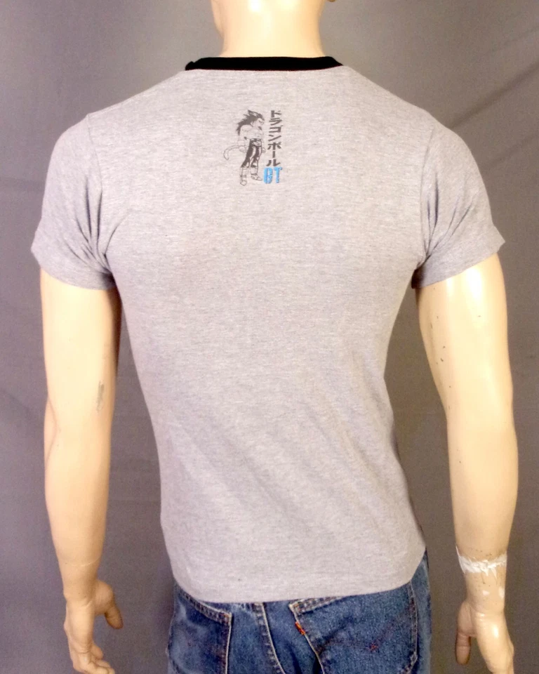 Camiseta De Colección Usada En Excelente Condición Años 90 00 Y2K Dragon Ball Z GT 2003 Divertida Vegeta Saiyan Talla S Foto 4 de 4