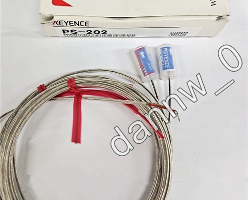 New In Box KEYENCE PS-202 photoelectric sensor Switch - Picture 4 of 6