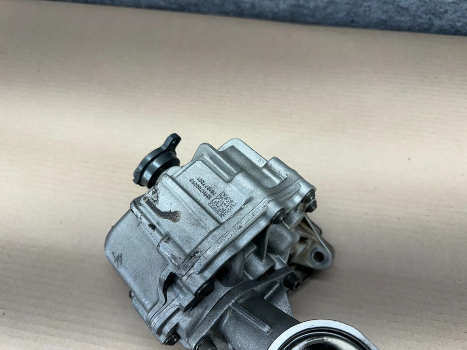 BMW 2010-2019 E70 E71 F10 F02 F13 N63 S63 MOTOR BOMBA DE ACEITE ACCIONAMIENTO OEM 99EP Foto 3 de 4