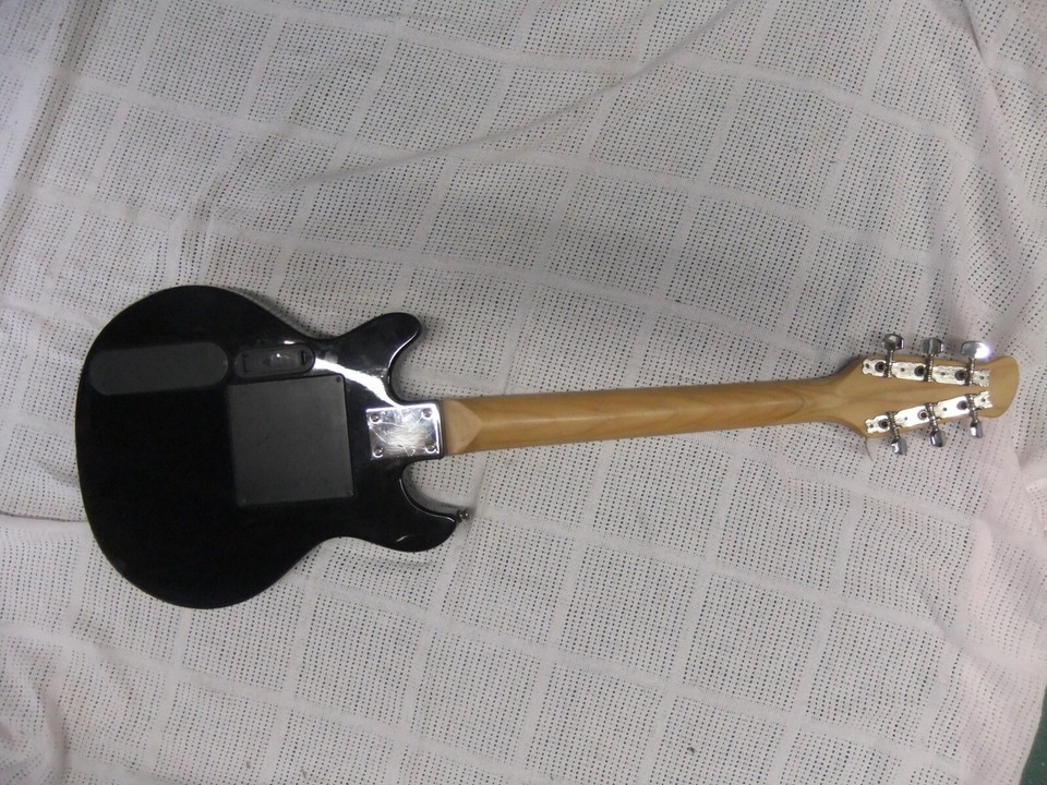 ACOUSTIC SOLUTIONS CHILDS ELECTRIC GUITAR with built in speaker eBay