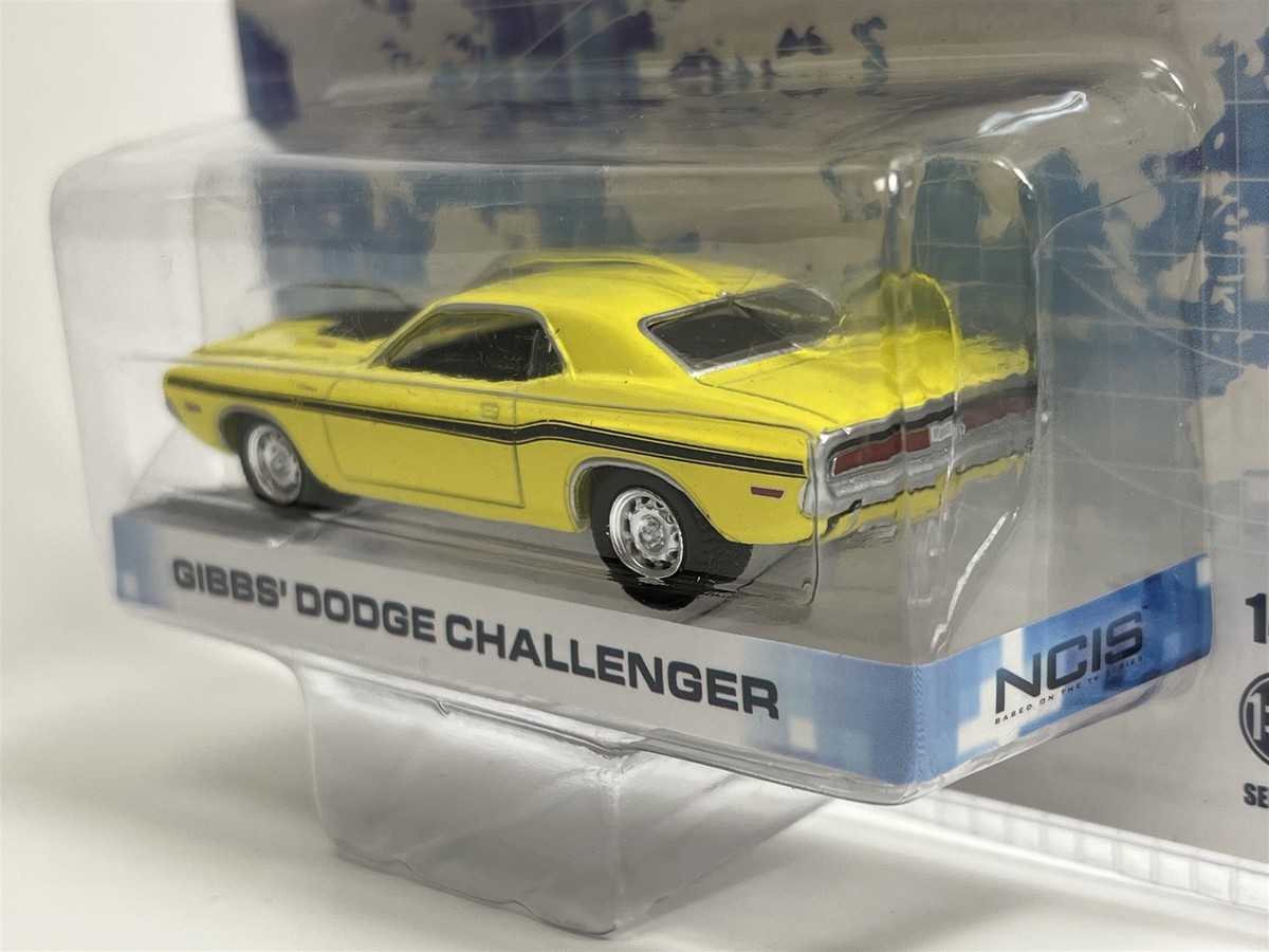 NCIS Gibbs Dodge Challenger Yellow 1:654 Scale Greenlight 44620D
