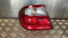 Feu arrière Mercedes 208