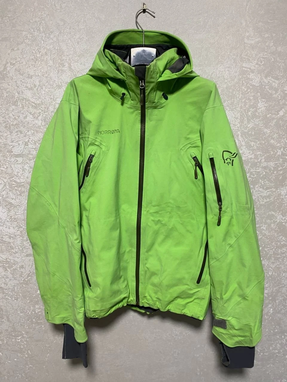 Norrøna Narvik Gore-Tex Shell Jacket - product detail image 1