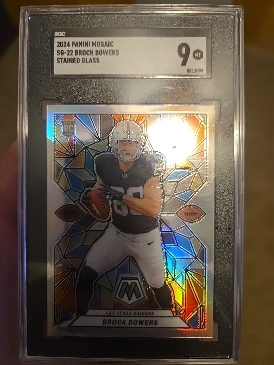 SGC 9 - 2024 Panini Mosaic Stained Glass Brock Bowers #SG-22 (RC) Case Hit