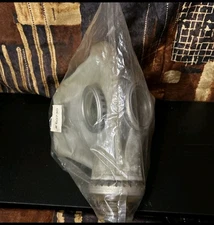 Vintage Army Gas Mask New In Original Packaging 