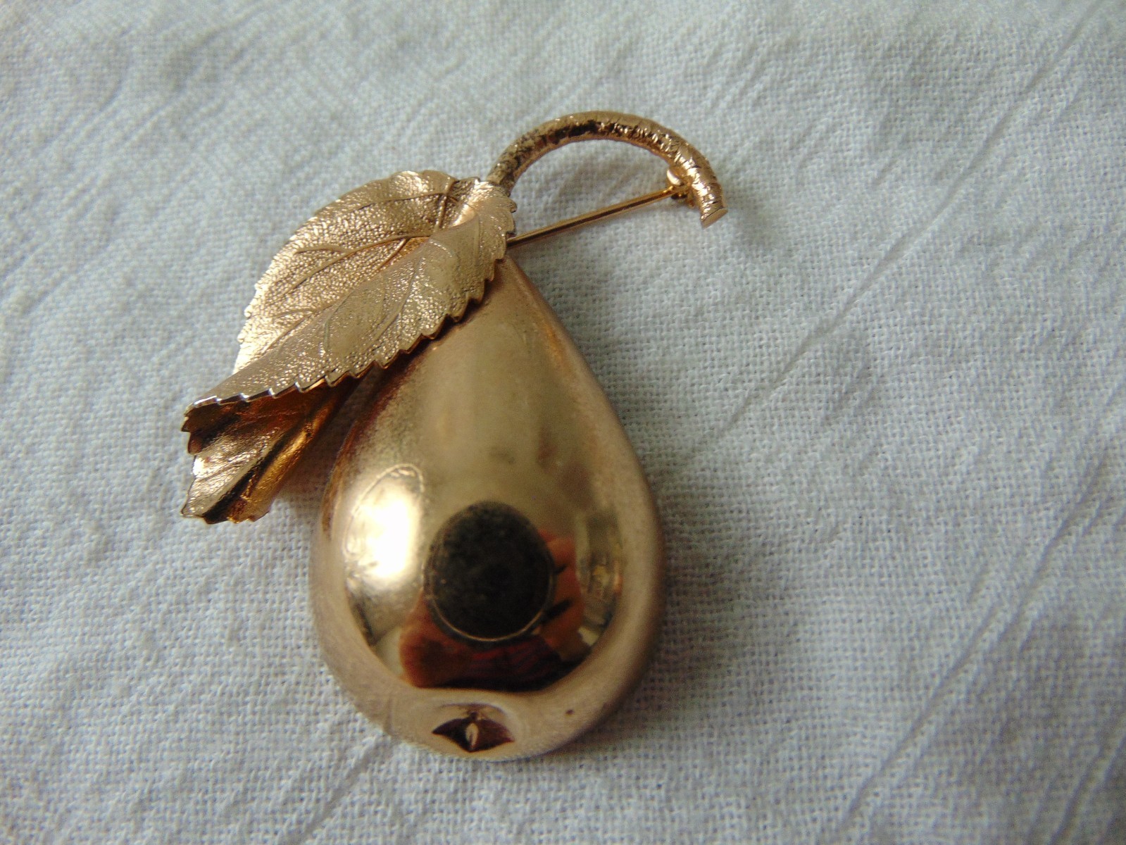vintage gold plated Pear brooch