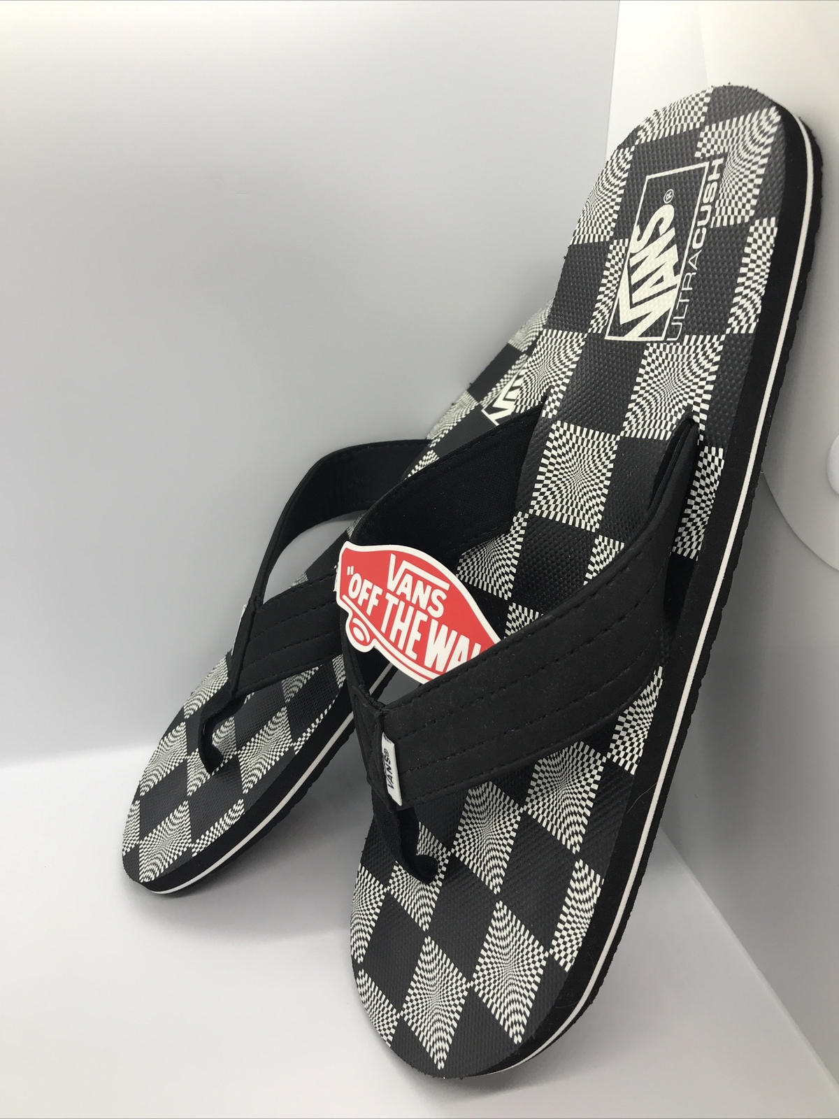 vans t street flip flops