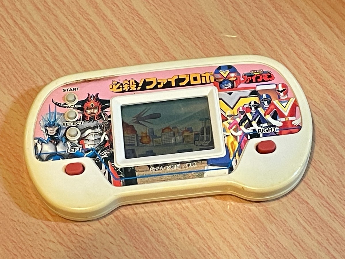 バンダイ　1990 変身ヒーローシリーズ　イナズマン　メイドインジャパン　箱付き バンダイ 変身ヒーローシリーズ イナズマン フィギュア - メルカリ