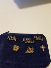 Vintage Religious Pins Jesus First Jesus Cares Cross Baby Feet He's Alive Lot of