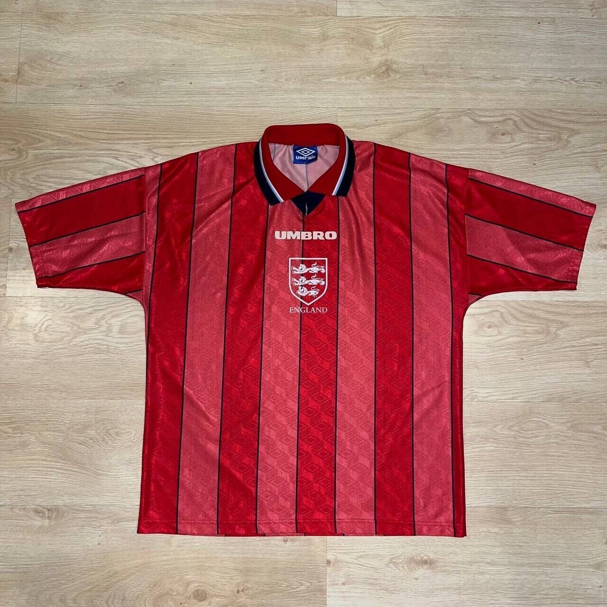 ウェア UNBRO 90s England Football Jersey XXL ENGLAND 1990 1992 HOME FOOTBALL SHIRT SOCCER JERSEY UMBRO sz