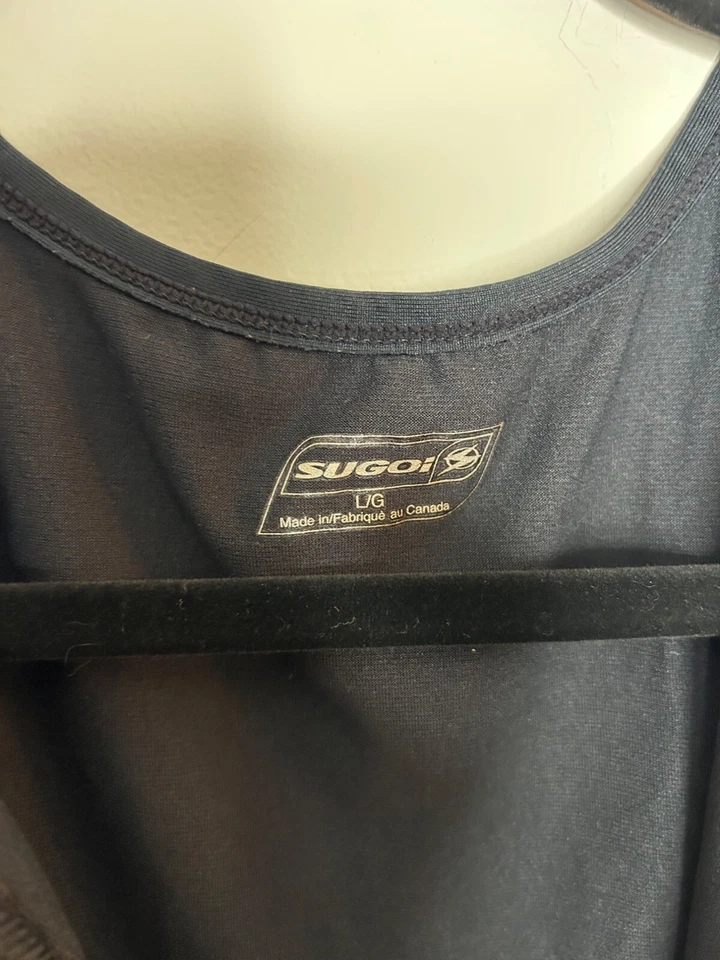 Sugoi cycling vest 3/4 zip 2 pocket black reflective sz L running cycling racing - Image 3 of 4