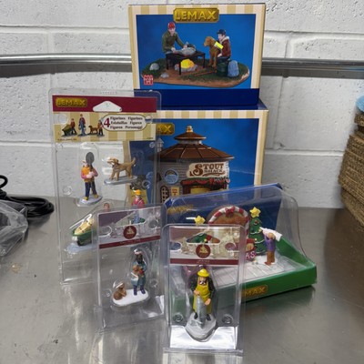 Lot Of 8 + Vintage Lemax Christmas Village Figures People And access