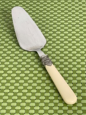 EME Napolean-Ivory Stainless Cake Server Glossy 18/10 Italy Inox Flatware 9 1/2''