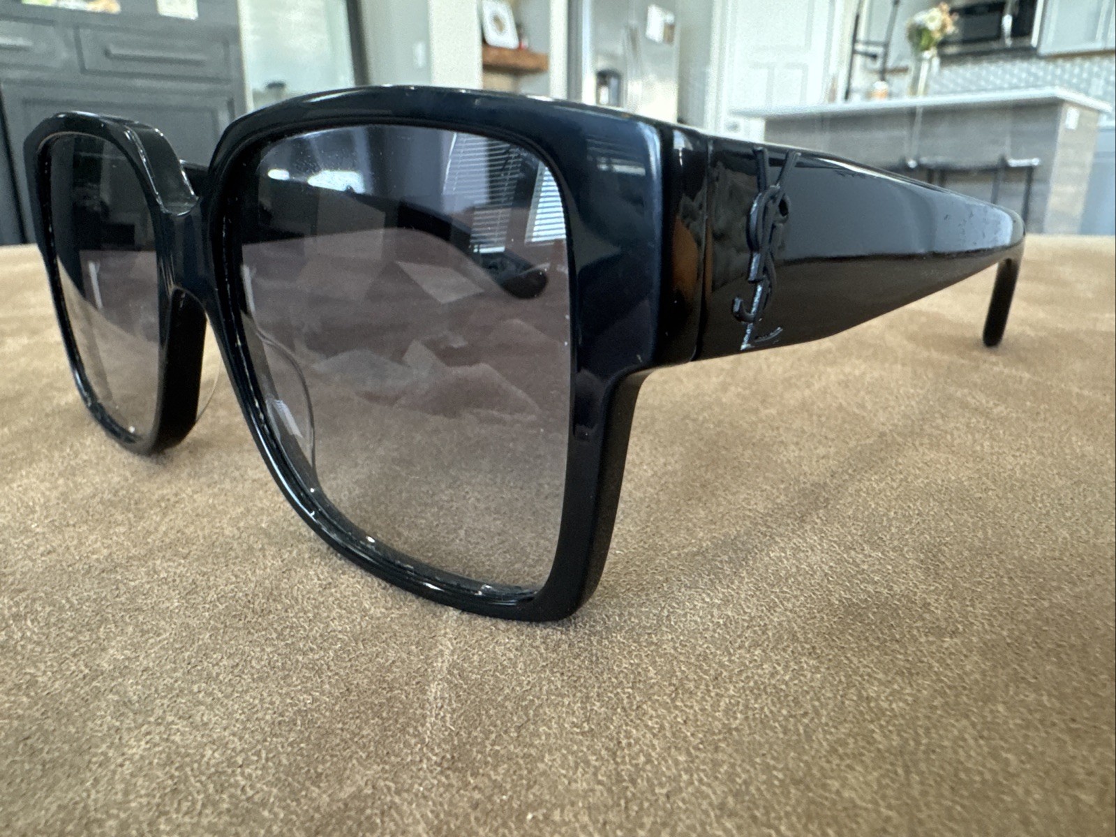 Occhiali da sole SAINT LAURENT acetato flat top SL M9 002 nero grigio graduato #L88