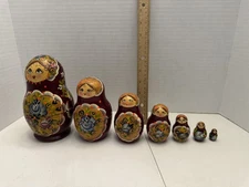 Vintage Nesting Russian Handpainted  Wooden Dolls Set of 7, Excellent Condition