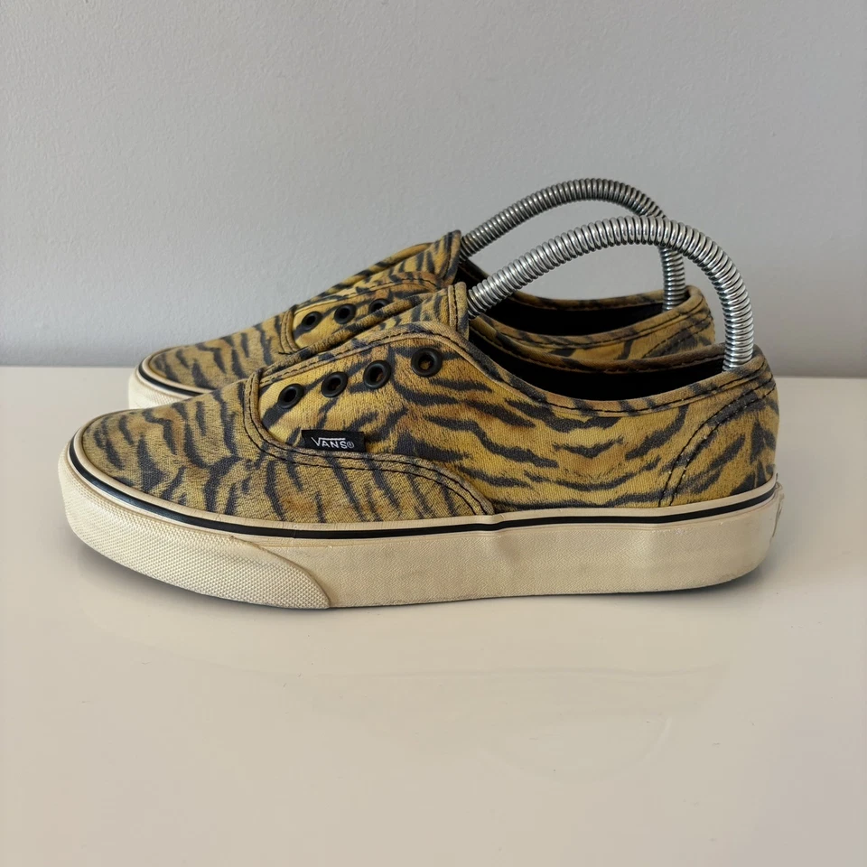 Vans Authentic, photo 1 of 5