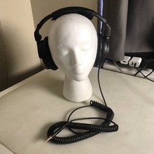 Sennheiser HD 280 Pro Over the Ear Wired Headphones - Tested Wow