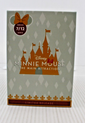 B3 Disney Store Minnie Mouse Main Attraction Magic Band King Arthur's Carousel