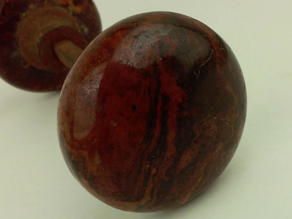 Juego de perillas de puerta de piedra redondas antiguas vintage Foto 3 de 4