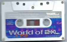TIGER ELECTRONICS WORLD OF 2-XL TALKING ROBOT CASSETTE PROGRAM TAPE RARE LE