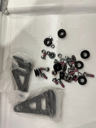 Triumph Tiger Explorer Dash Plate Kit A9708406 - Picture 2 of 2