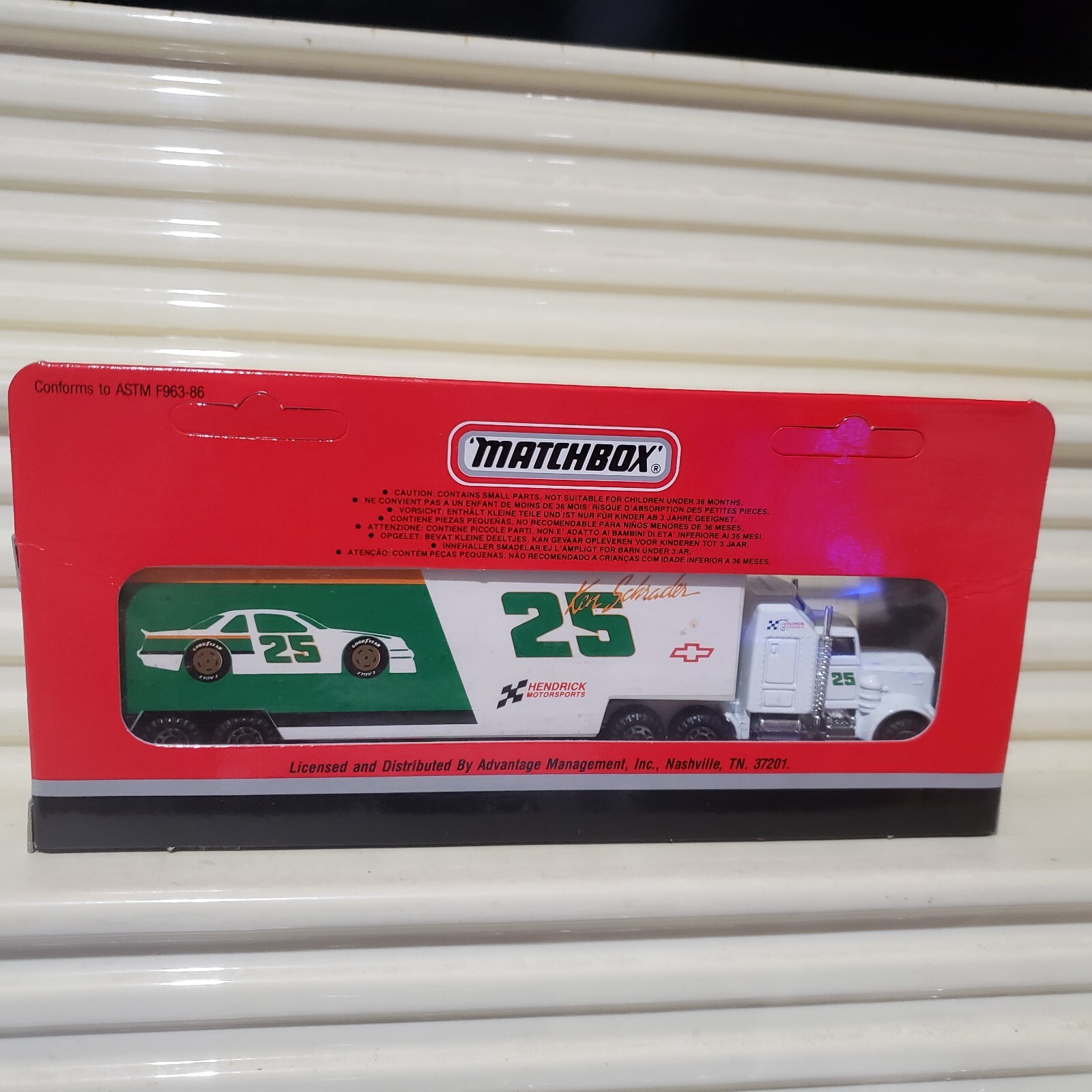 Camion Transporteur De Course Matchbox Super Star Convoy - Édition Valvoline Mark Martin 1993 - Neuf En Boîte (MIB) - Échelle 1/87