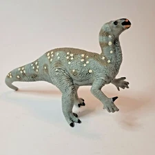 Vtg 1992~IGUANODON~Dinosaur Action Figure Toy Carnegie Safari Ltd 5.25" 