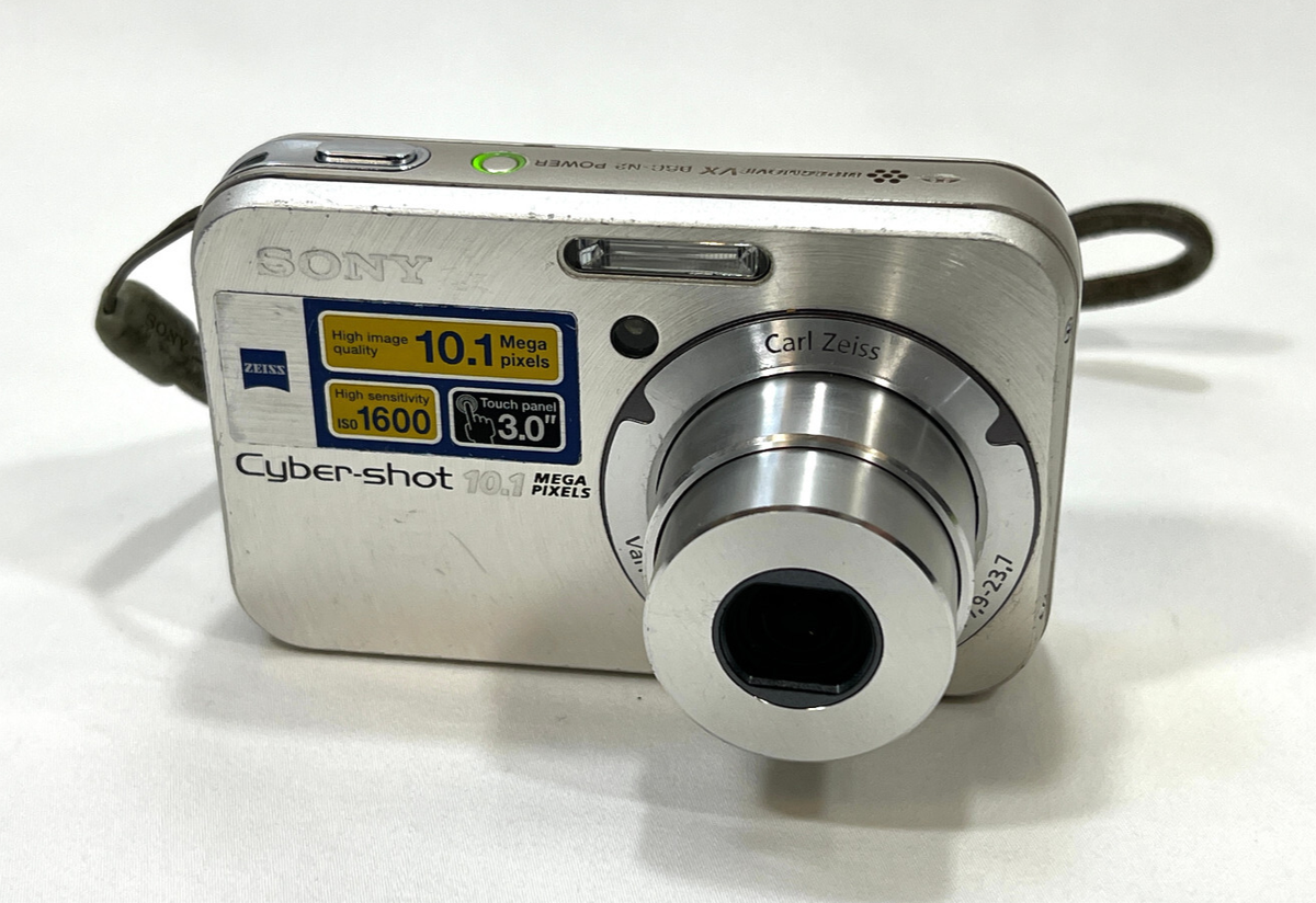 Sony Cyber-shot DSC-N1 8.1MP Digital Camera - Silver for Sony Cyber-shot DSC-N1 8.1MP Digital Camera - Silver for
