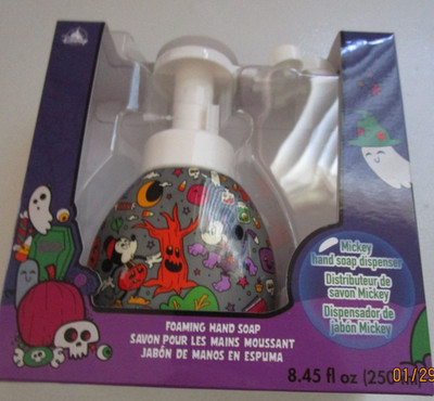 New Disney World Mickey Mouse Foaming Hand Soap Dispenser Halloween Theme
