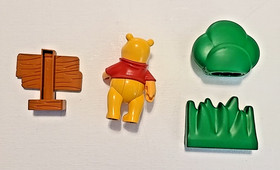 Lego Duplo Disney Winnie The Pooh Figure Forest Sign Bush & Grass Piece Set 2983