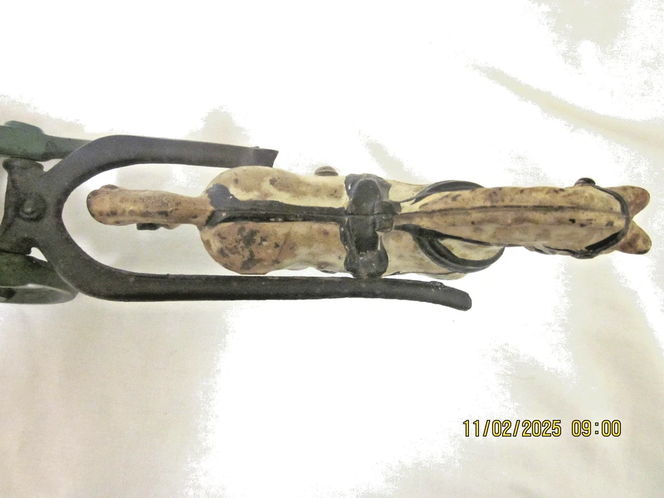 HUBLEY TRINEO TIRADO POR CABALLOS DE HIERRO FUNDIDO Foto 4 de 4