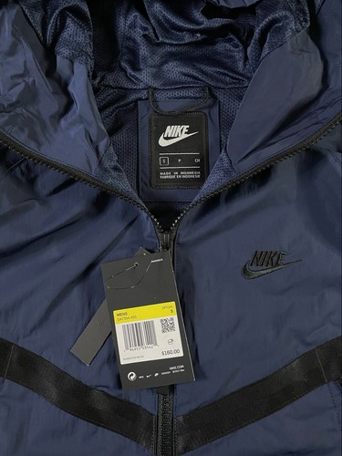 Chaqueta cortavientos con capucha sin forro Nike Premium Essentials azul marino para hombre talla pequeña - Imagen 4 de 9