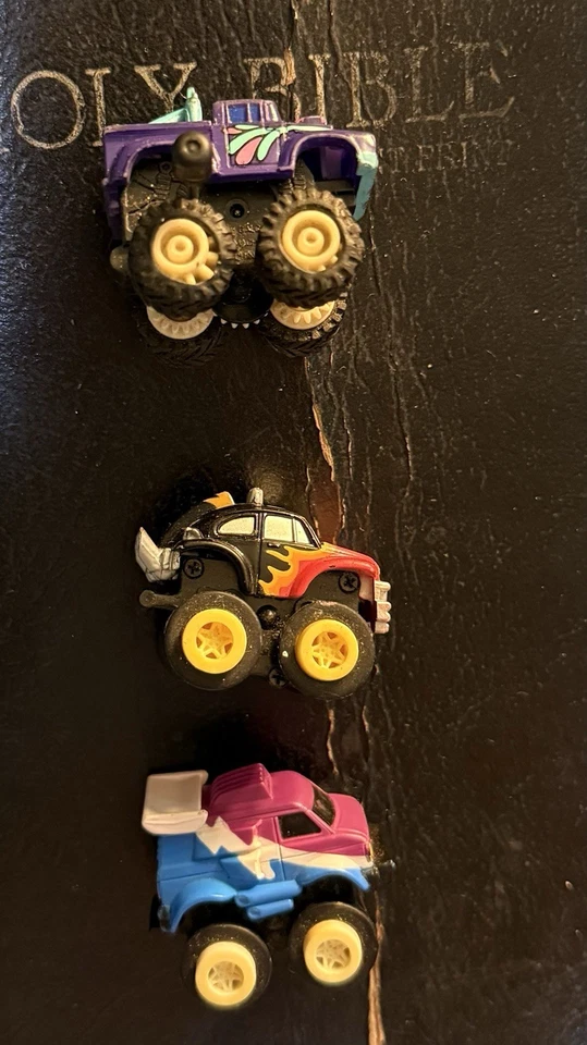 Micro Machines Stunt Maniacs Baja Beetle Chevy Van - Crankers 56’ Ford Pick Up - Image 4 of 4