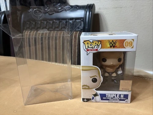 Funko Pop WWE - Triple H #09 Vaulted w/ Protector