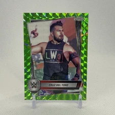 2025 Cruz Del Toro Topps Chrome Neon Green Refractor #76, WWE 65/75